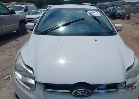 2014 Ford Focus Se из США, поврежденный, VIN 1FADP3F24EL221913